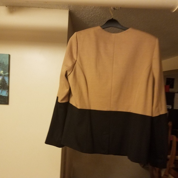 Jacket - Picture 1 of 2